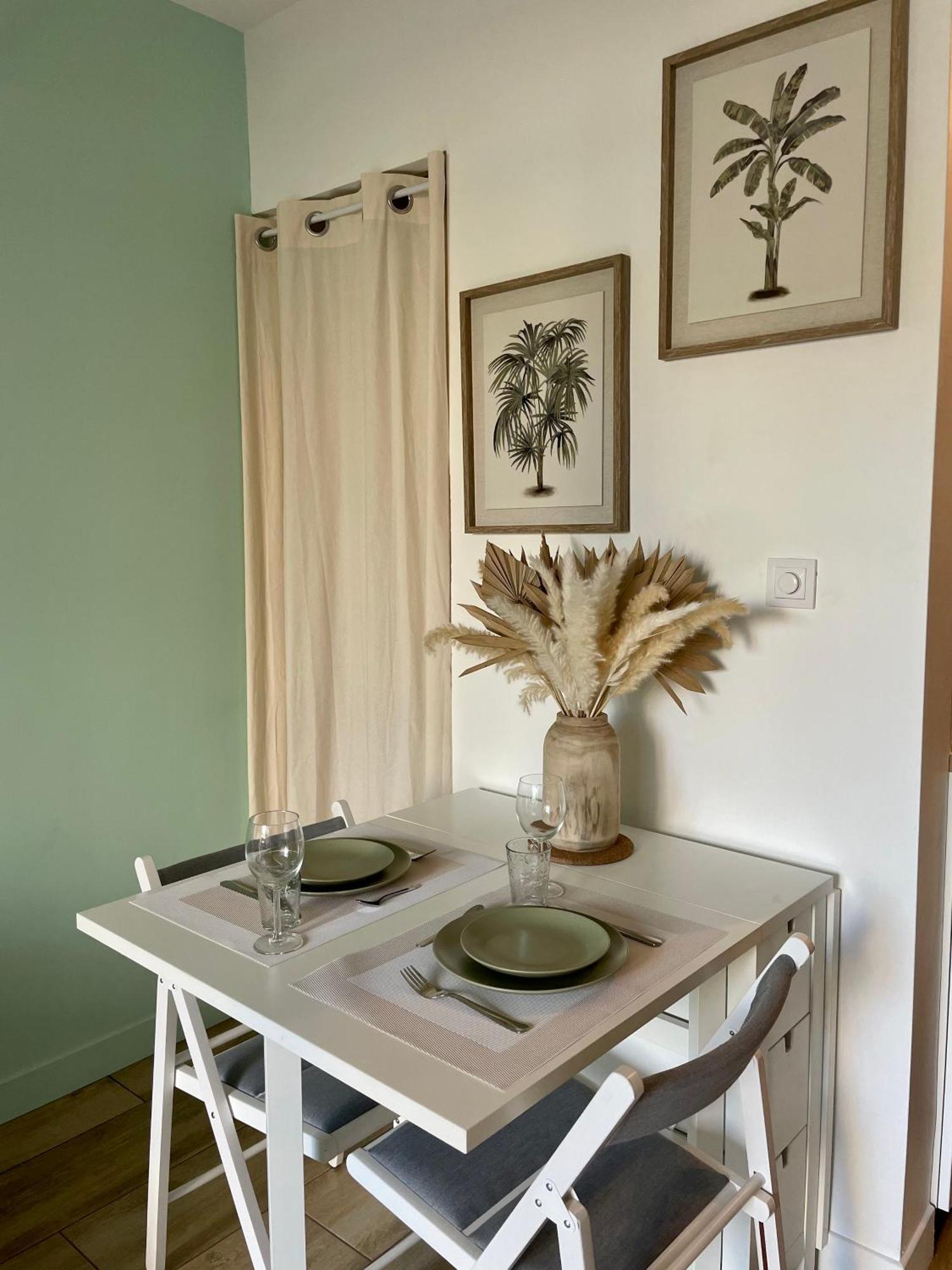 Superbe Studio Avec Terrasse Proximite Plage Saint-Mandrier-sur-Mer Buitenkant foto