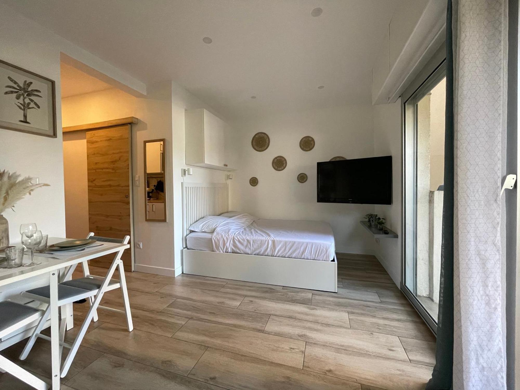 Superbe Studio Avec Terrasse Proximite Plage Saint-Mandrier-sur-Mer Buitenkant foto